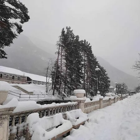 Anayet Avairent Estacion * Canfranc